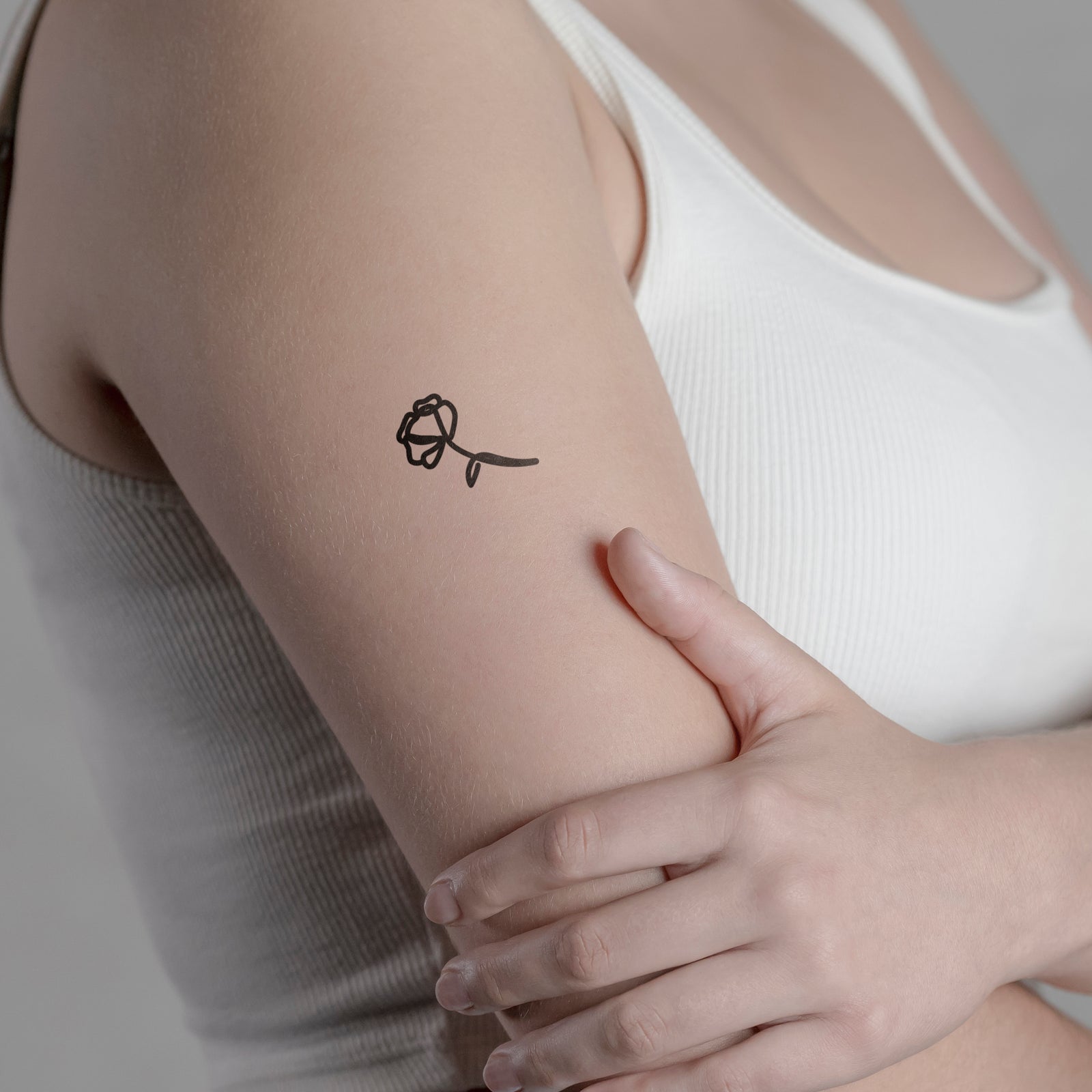 Temporäres Tattoo von minink: Minimalistische Rose