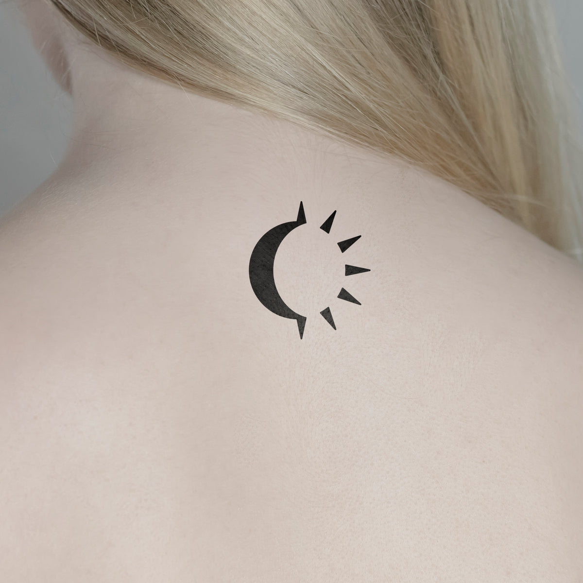Abstrakte Sonnenfinsternis