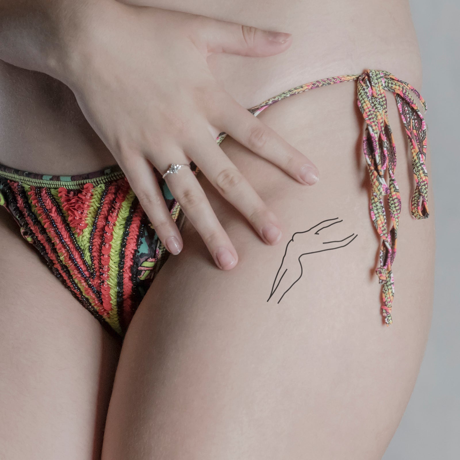 Temporäres Tattoo von minink: Minimalistische Silhouette