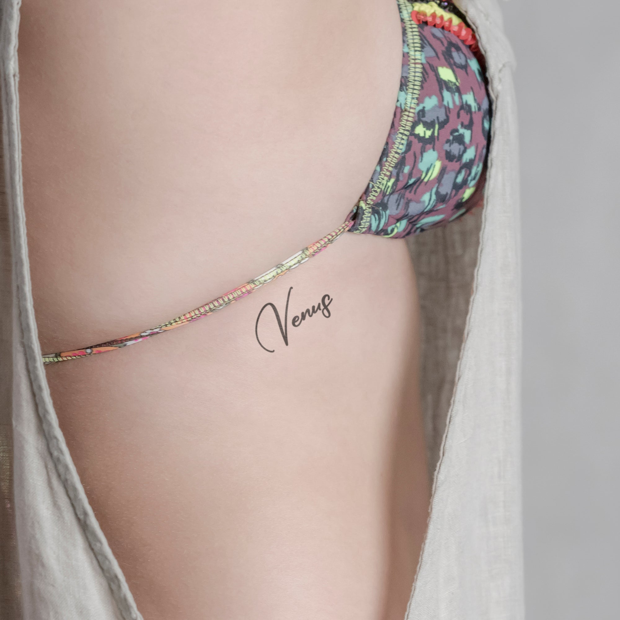 Venus Tattoo von minink, der Marke für temporäre Tattoos.